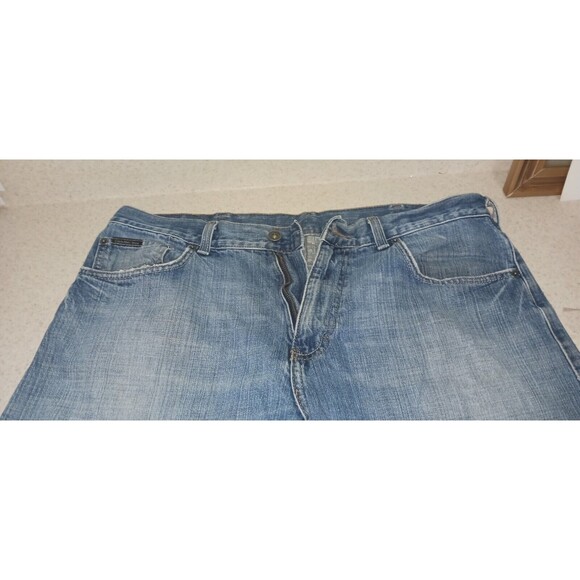 Calvin klein Jeans Relaxed Straight 36x30 lightly distressed medium wash - Picture 1 of 3